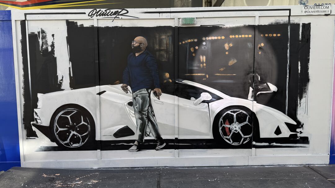 Walking Away by OLIVIER ROUBIEU, Harlow Town, East Gate